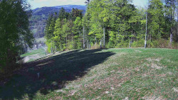 Prostřední část sjezdovky a snowpark