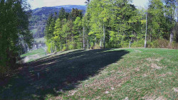 Prostřední část sjezdovky a snowpark