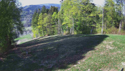 Prostřední část sjezdovky a snowpark