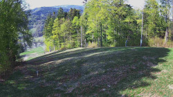 Prostřední část sjezdovky a snowpark