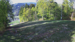 Prostřední část sjezdovky a snowpark