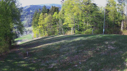 Prostřední část sjezdovky a snowpark