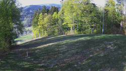 Prostřední část sjezdovky a snowpark