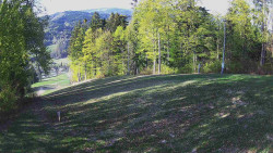 Prostřední část sjezdovky a snowpark