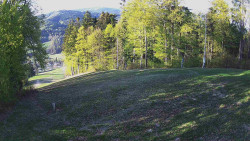 Prostřední část sjezdovky a snowpark