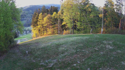 Prostřední část sjezdovky a snowpark