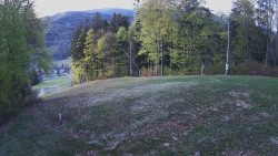 Prostřední část sjezdovky a snowpark