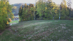 Prostřední část sjezdovky a snowpark