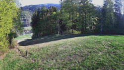 Prostřední část sjezdovky a snowpark