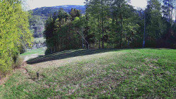 Prostřední část sjezdovky a snowpark