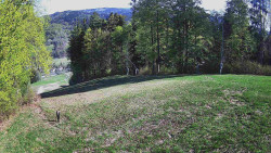 Prostřední část sjezdovky a snowpark