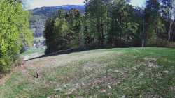 Prostřední část sjezdovky a snowpark
