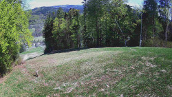 Prostřední část sjezdovky a snowpark