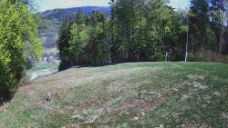 Prostřední část sjezdovky a snowpark