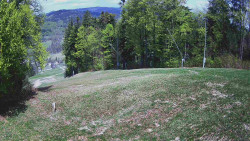 Prostřední část sjezdovky a snowpark