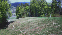 Prostřední část sjezdovky a snowpark