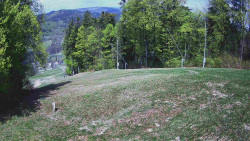 Prostřední část sjezdovky a snowpark