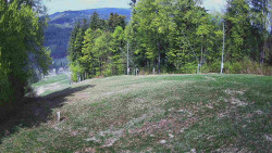 Prostřední část sjezdovky a snowpark