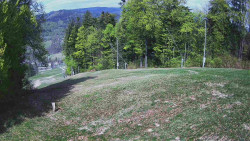 Prostřední část sjezdovky a snowpark