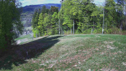 Prostřední část sjezdovky a snowpark