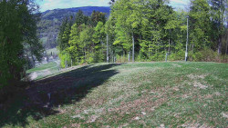 Prostřední část sjezdovky a snowpark