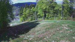 Prostřední část sjezdovky a snowpark