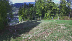 Prostřední část sjezdovky a snowpark