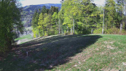 Prostřední část sjezdovky a snowpark
