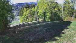 Prostřední část sjezdovky a snowpark