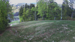 Prostřední část sjezdovky a snowpark