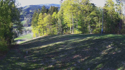 Prostřední část sjezdovky a snowpark