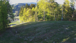 Prostřední část sjezdovky a snowpark