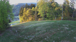 Prostřední část sjezdovky a snowpark