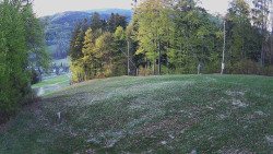 Prostřední část sjezdovky a snowpark