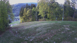 Prostřední část sjezdovky a snowpark