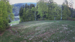 Prostřední část sjezdovky a snowpark