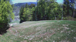 Prostřední část sjezdovky a snowpark