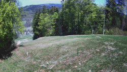 Prostřední část sjezdovky a snowpark