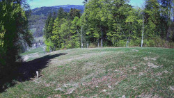 Prostřední část sjezdovky a snowpark
