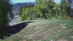 Prostřední část sjezdovky a snowpark