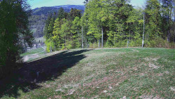 Prostřední část sjezdovky a snowpark