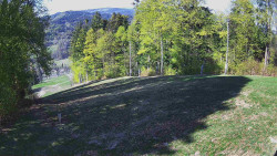 Prostřední část sjezdovky a snowpark