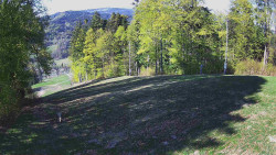 Prostřední část sjezdovky a snowpark