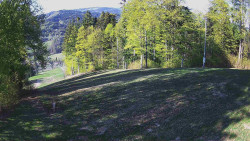Prostřední část sjezdovky a snowpark