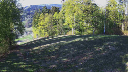 Prostřední část sjezdovky a snowpark