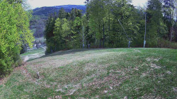 Prostřední část sjezdovky a snowpark