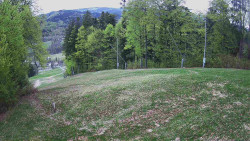 Prostřední část sjezdovky a snowpark