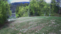 Prostřední část sjezdovky a snowpark
