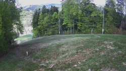 Prostřední část sjezdovky a snowpark