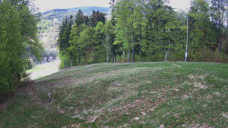 Prostřední část sjezdovky a snowpark